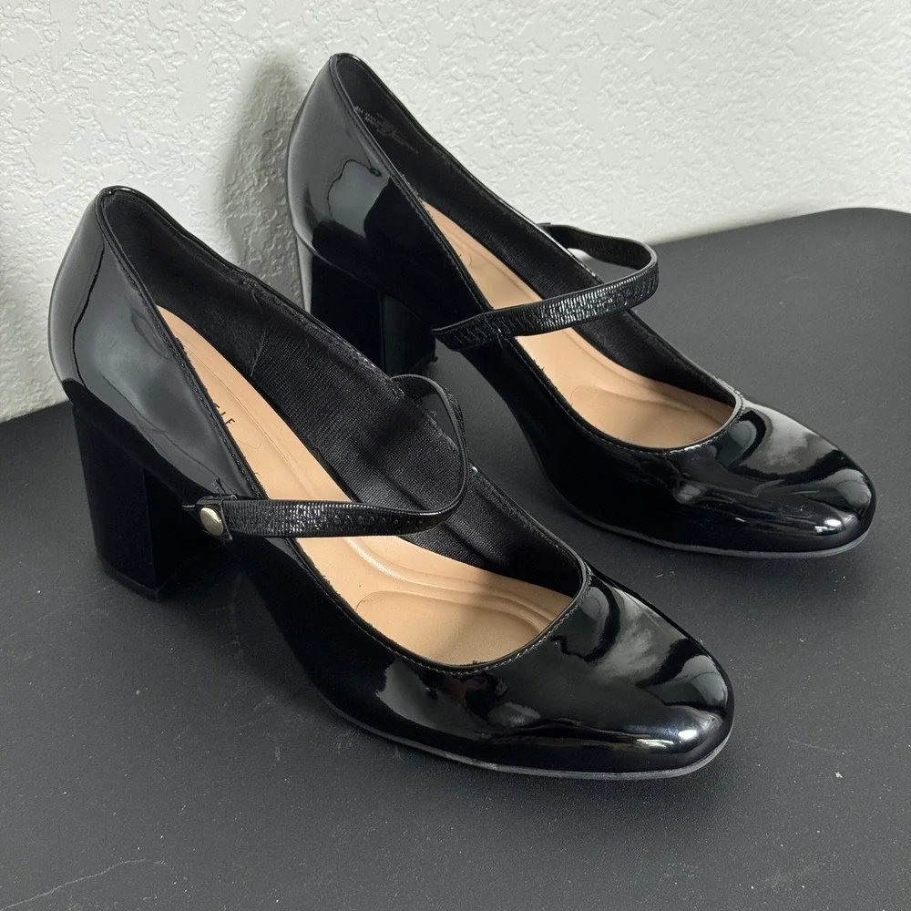 Kelly & Katie Mary Jane Pumps Women 8 Black Patent Block Heel Round Toe Strappy